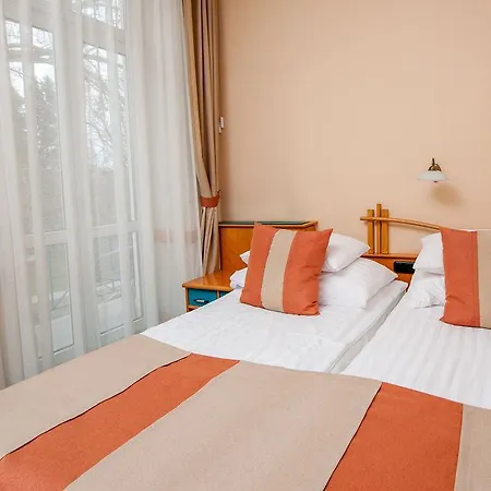 Hotel Spa Heviz 4*