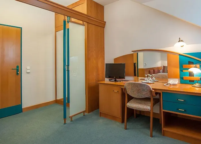 Hotel Spa Heviz 호텔