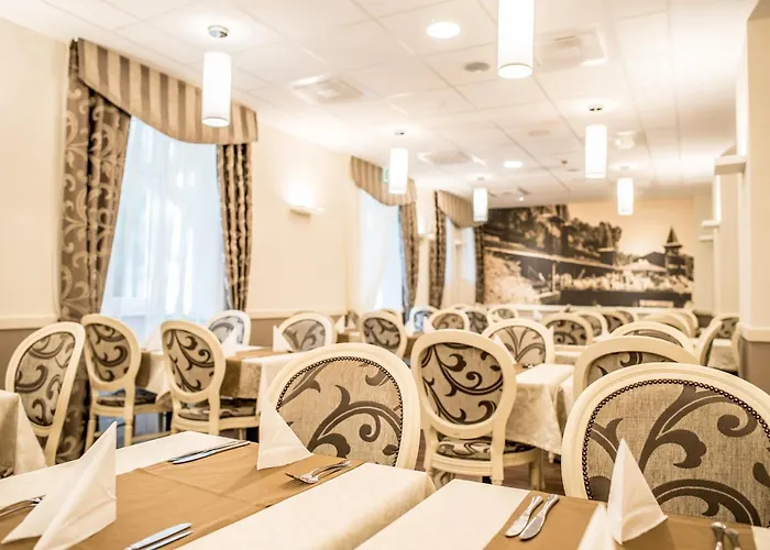 Hotel Spa Heviz 호텔 4*